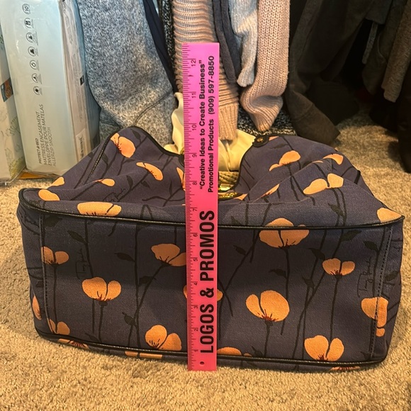Tory Burch Channing Floral Print Canvas & Leather Tote - Picture 13 of 16